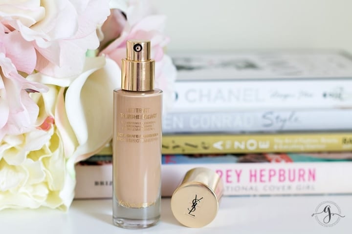 YSL Touche Eclat Foundation review // Geeky Posh